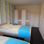 Appartement City, Links