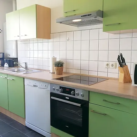 Koblenz City, Links Apartment *